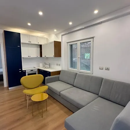 Apartment Lovely